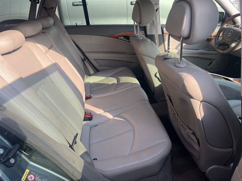 Used 2008 Mercedes-Benz E 350 4MATIC Wagon image 20
