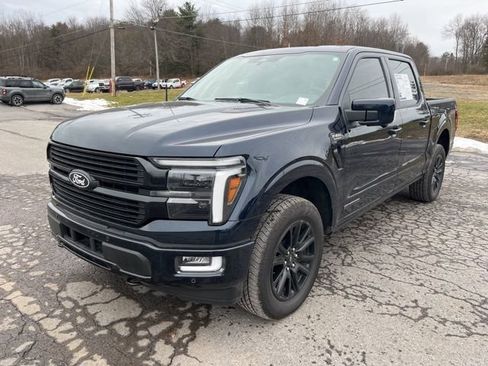 Used 2025 Ford F150 Platinum image 10