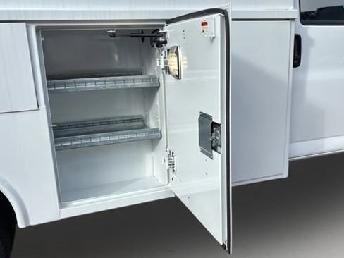 New 2025 Chevrolet Express 3500 w/ Power Convenience Package image 28