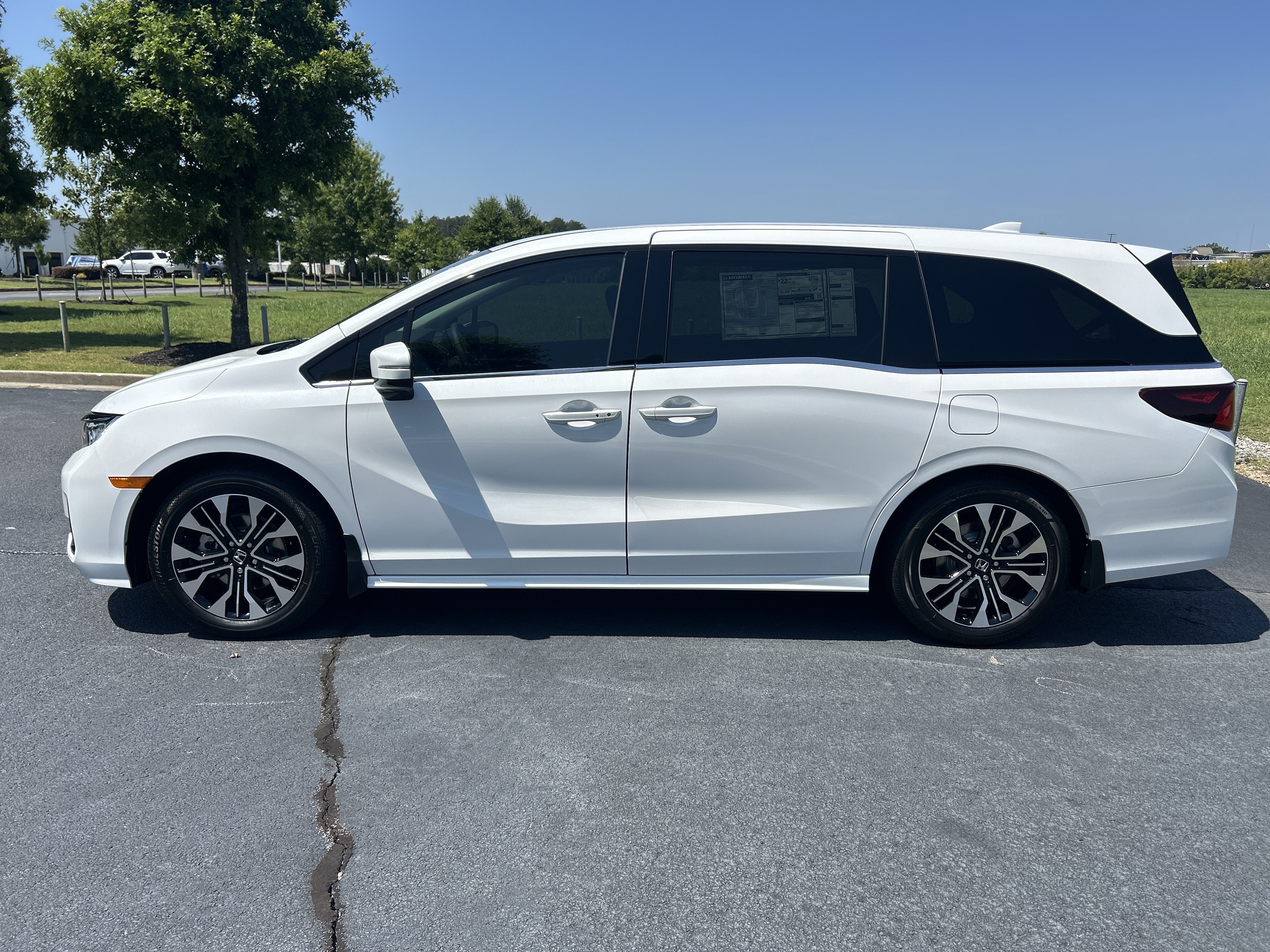 New 2026 Honda Odyssey Elite image 6
