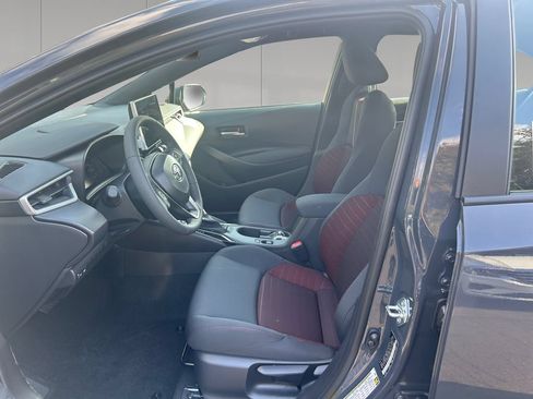 Used 2026 Toyota Corolla SE w/ SE Package FWD image 10