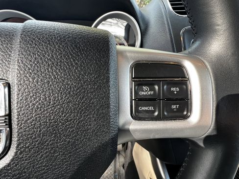 Used 2014 Dodge Journey American Value Package w/ Flexible Seating Group image 20