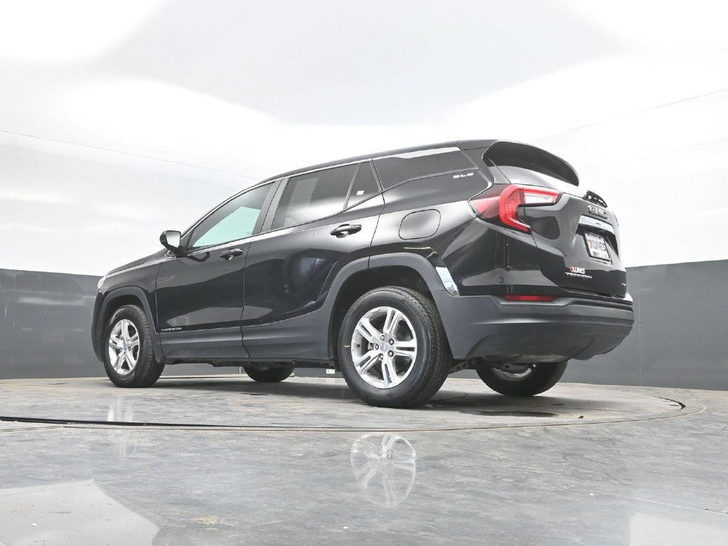 Used 2024 GMC Terrain SLE AWD/4WD image 34
