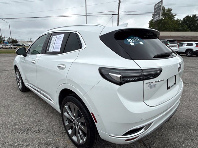 Certified 2022 Buick Envision Avenir w/ Technology Package II FWD image 3