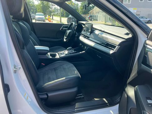 Used 2022 Mitsubishi Outlander SE FWD image 30