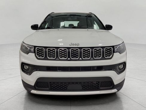 Used 2025 Jeep Compass Limited AWD/4WD image 13