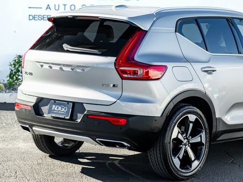 Used 2019 Volvo XC40 T5 Inscription image 7