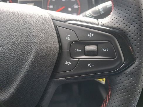 New 2026 Chevrolet Trax RS w/ Driver Confidence Package image 19