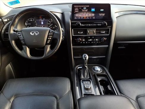 Used 2024 INFINITI QX80 Luxe image 16
