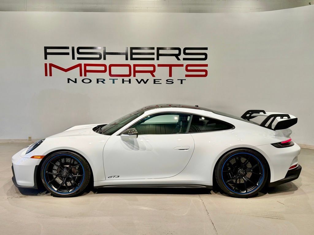 Used 2022 Porsche 911 GT3 w/ Extended Leather Package RWD image 50