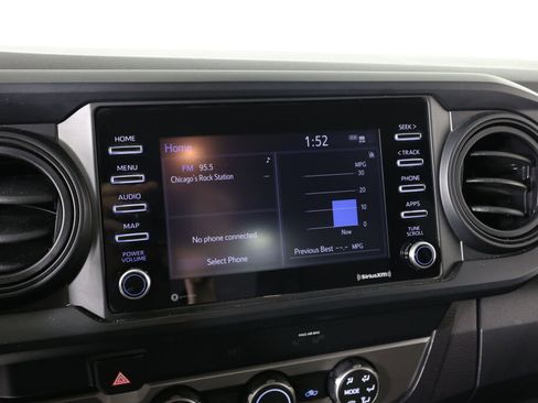 Used 2022 Toyota Tacoma SR RWD image 25