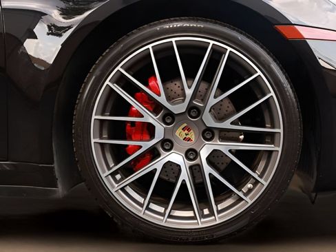 Used 2021 Porsche 911 Carrera RWD image 53