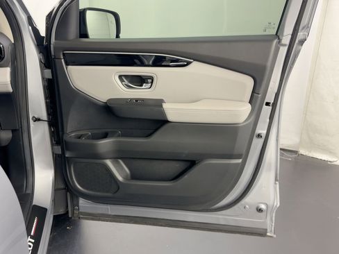 Used 2024 Honda Pilot EX-L image 34