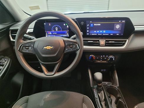 Used 2024 Chevrolet TrailBlazer LS image 22