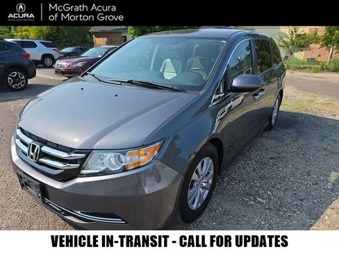 Used 2016 Honda Odyssey SE image 1