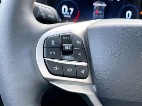 New 2026 Ford Explorer Active w/ Active Comfort Package image 10