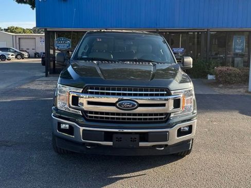 Used 2018 Ford F150 XLT w/ Equipment Group 302A Luxury AWD/4WD image 3