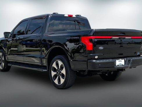 Used 2023 Ford F150 Lightning Platinum AWD/4WD image 12