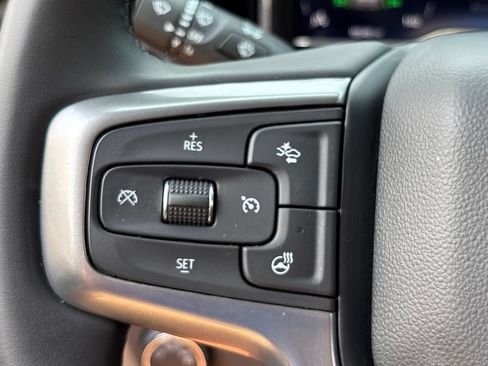 Certified 2025 Chevrolet Silverado 1500 LT AWD/4WD image 24
