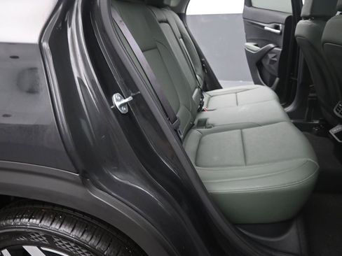 Used 2025 Kia Seltos SX w/ SX Sunroof Package image 15