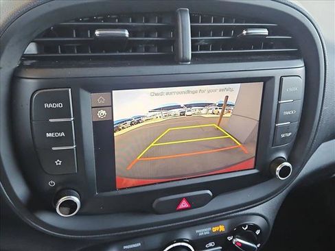Used 2024 Kia Soul LX w/ Option Group 015 FWD image 19