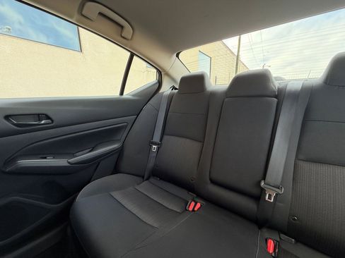 Used 2025 Nissan Altima 2.5 SV image 37