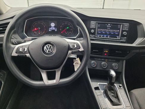 Used 2020 Volkswagen Jetta S image 22