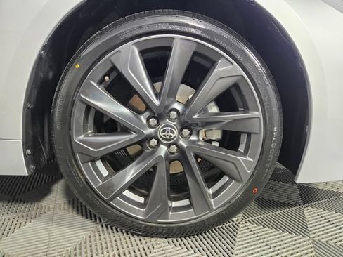 Used 2023 Toyota Corolla SE FWD image 11