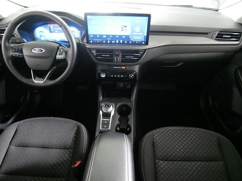 Used 2026 Ford Escape Active w/ Active Premium Tech Pack AWD/4WD image 10