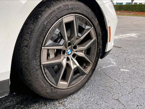 Used 2026 BMW 530i RWD image 28
