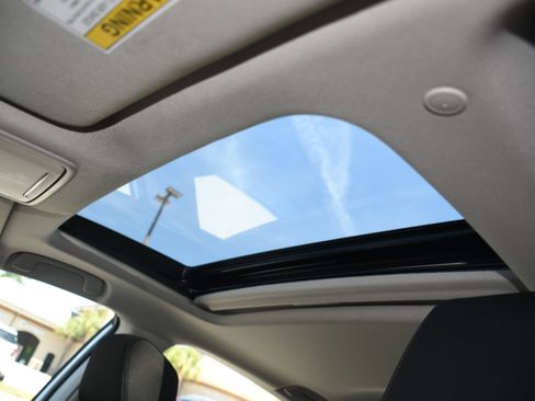Used 2025 Honda Accord SE image 7