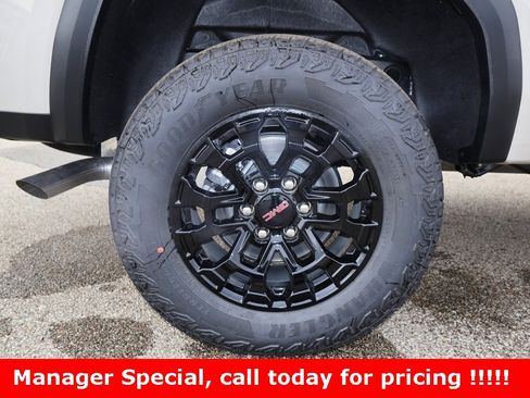 New 2026 GMC Canyon Elevation w/ Convenience Package image 28