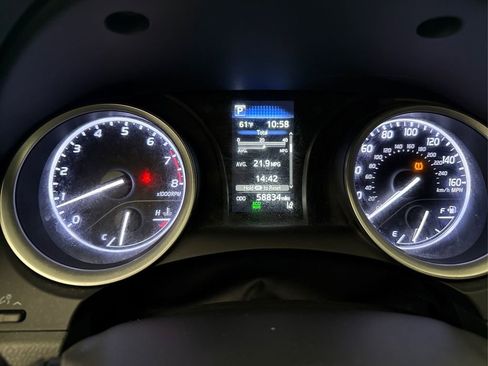 Used 2022 Toyota Camry LE FWD image 35
