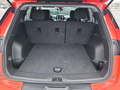 Used 2025 Chevrolet Blazer LT image 7