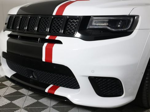 Used 2021 Jeep Grand Cherokee Trackhawk AWD/4WD image 41
