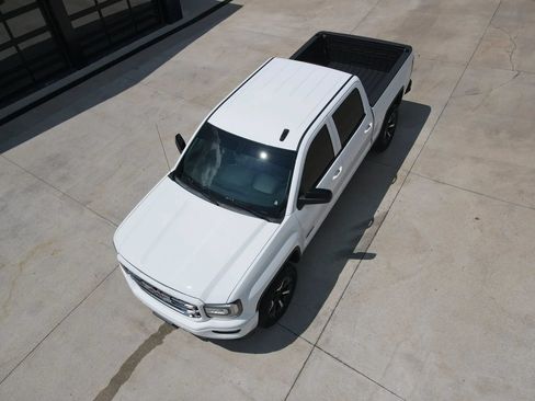 Used 2018 GMC Sierra 1500 SLT AWD/4WD image 53