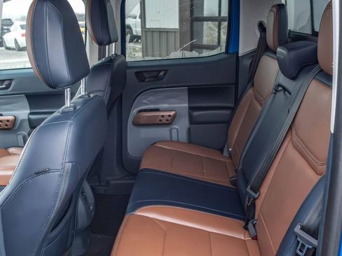 Used 2022 Ford Maverick Lariat image 6