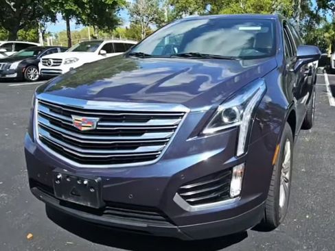 Used 2019 Cadillac XT5 Luxury image 2