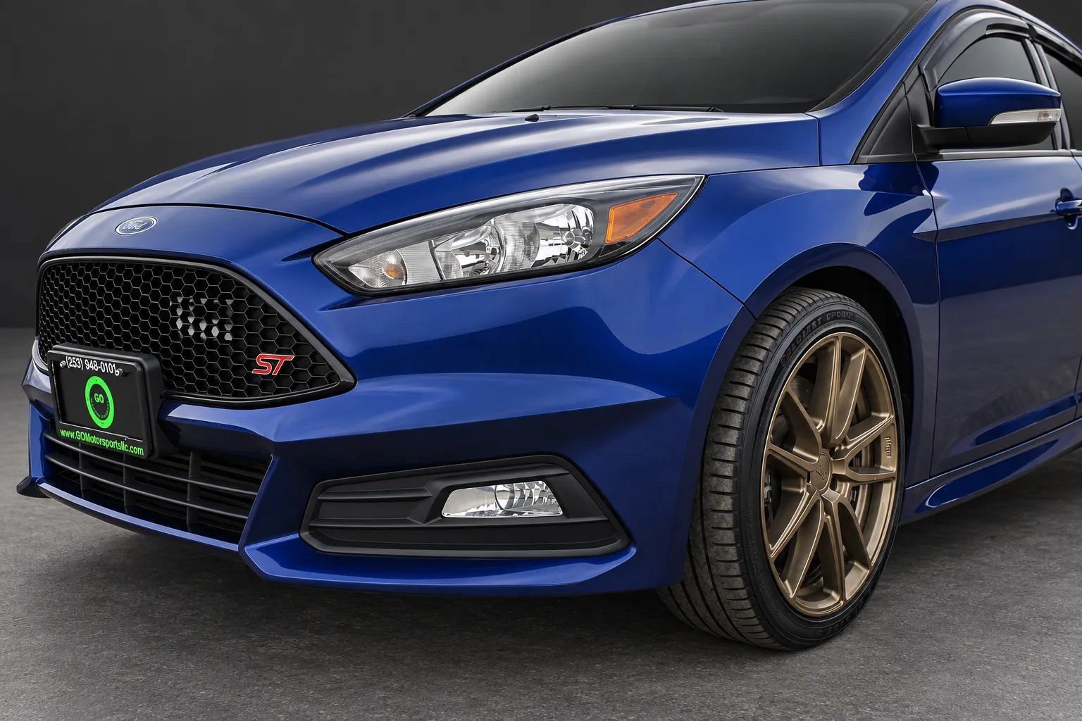 Used 2016 Ford Focus ST FWD image 4