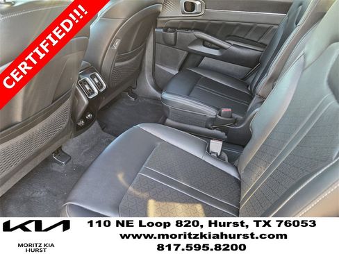 Certified 2023 Kia Sorento SX image 40