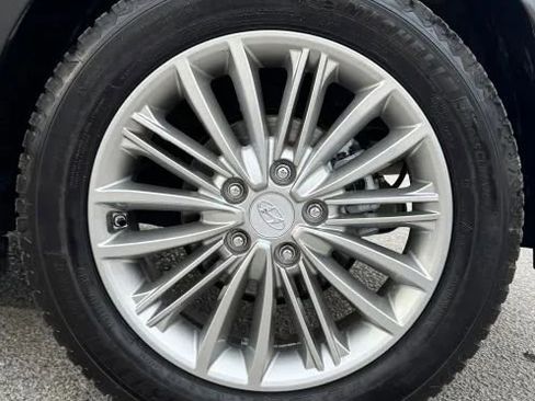 Used 2018 Hyundai Kona SEL w/ SEL Tech Package 02 image 15