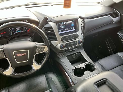 Used 2019 GMC Yukon SLT w/ Open Road Package image 13