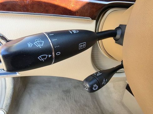 Used 2012 Mercedes-Benz S 550 4MATIC image 24