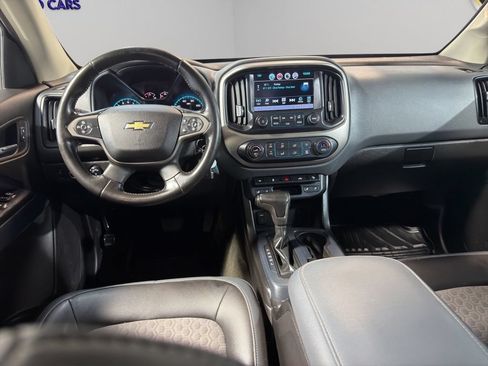 Used 2017 Chevrolet Colorado Z71 AWD/4WD image 12