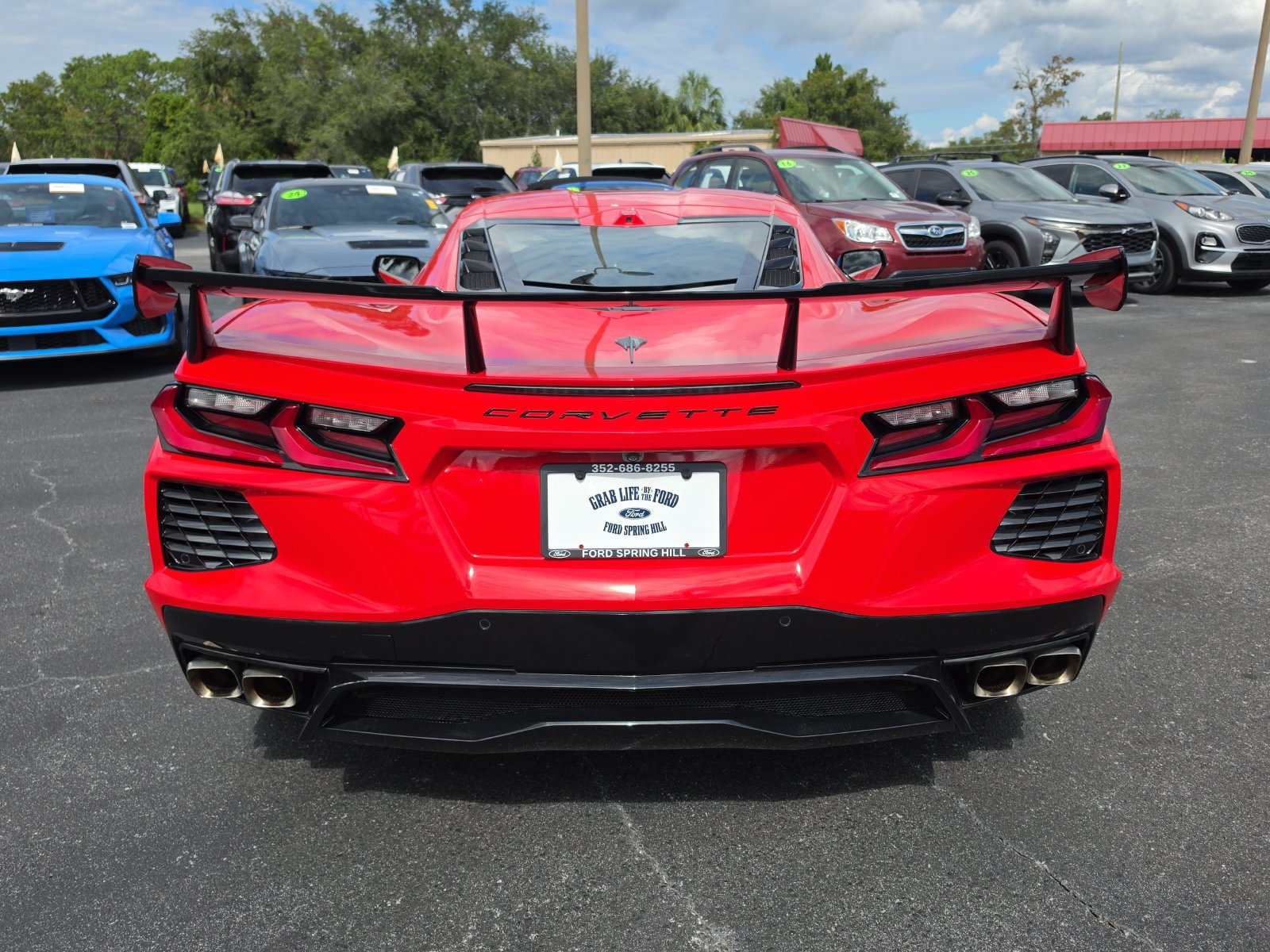 Used 2023 Chevrolet Corvette Stingray Preferred Cpe w/ Engine Appearance Package RWD image 5