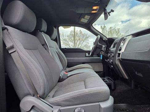 Used 2014 Ford F150 XLT w/ XLT Chrome Package image 24