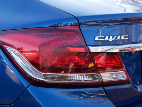 Used 2013 Honda Civic LX image 17