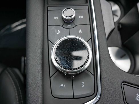 Used 2025 Cadillac XT5 Sportv w/ LPO, Bronce Accent Package AWD/4WD image 25