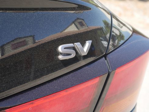 Used 2023 Nissan Altima 2.5 SV w/ SV Premium Package AWD/4WD image 19