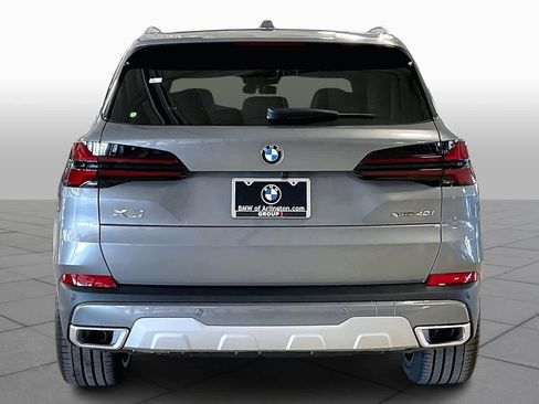 New 2026 BMW X5 xDrive40i w/ Climate Comfort Package image 4